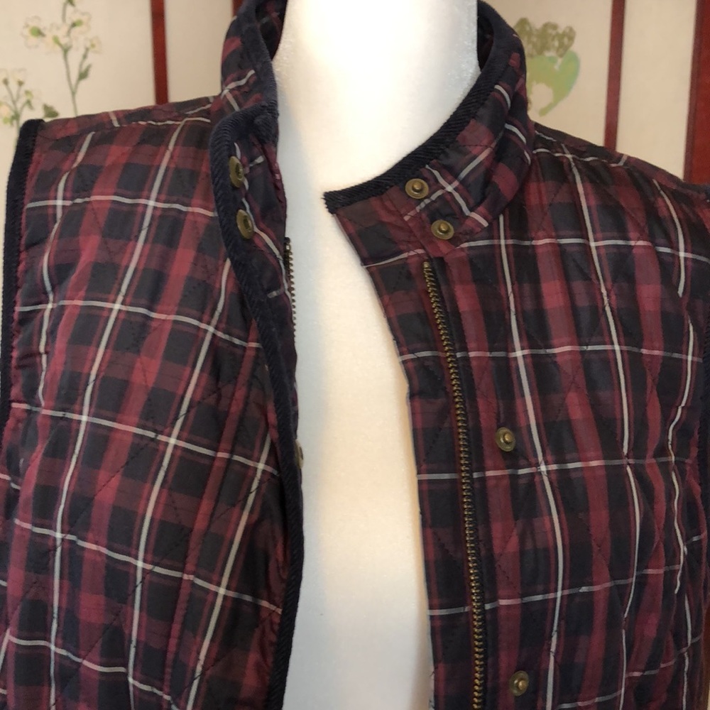 Talbots Vest 🍁 - Picture 11 of 13